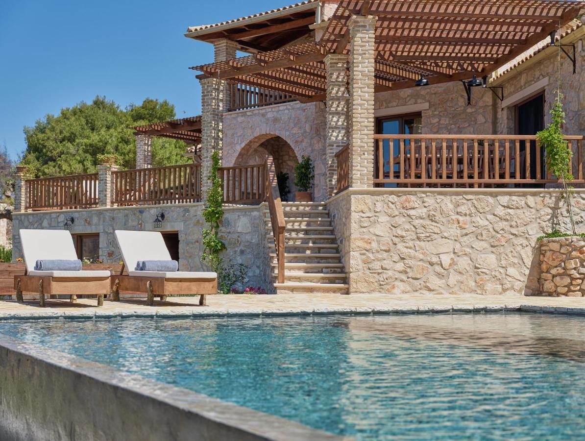 Villa Meralia Anafonitria Exterior photo